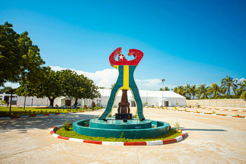 Mediathèque 40 Monument